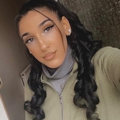 Burcu Ünal – Examinierte Pflegefachkraft